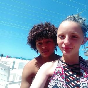 Meet your Posher, Sierra